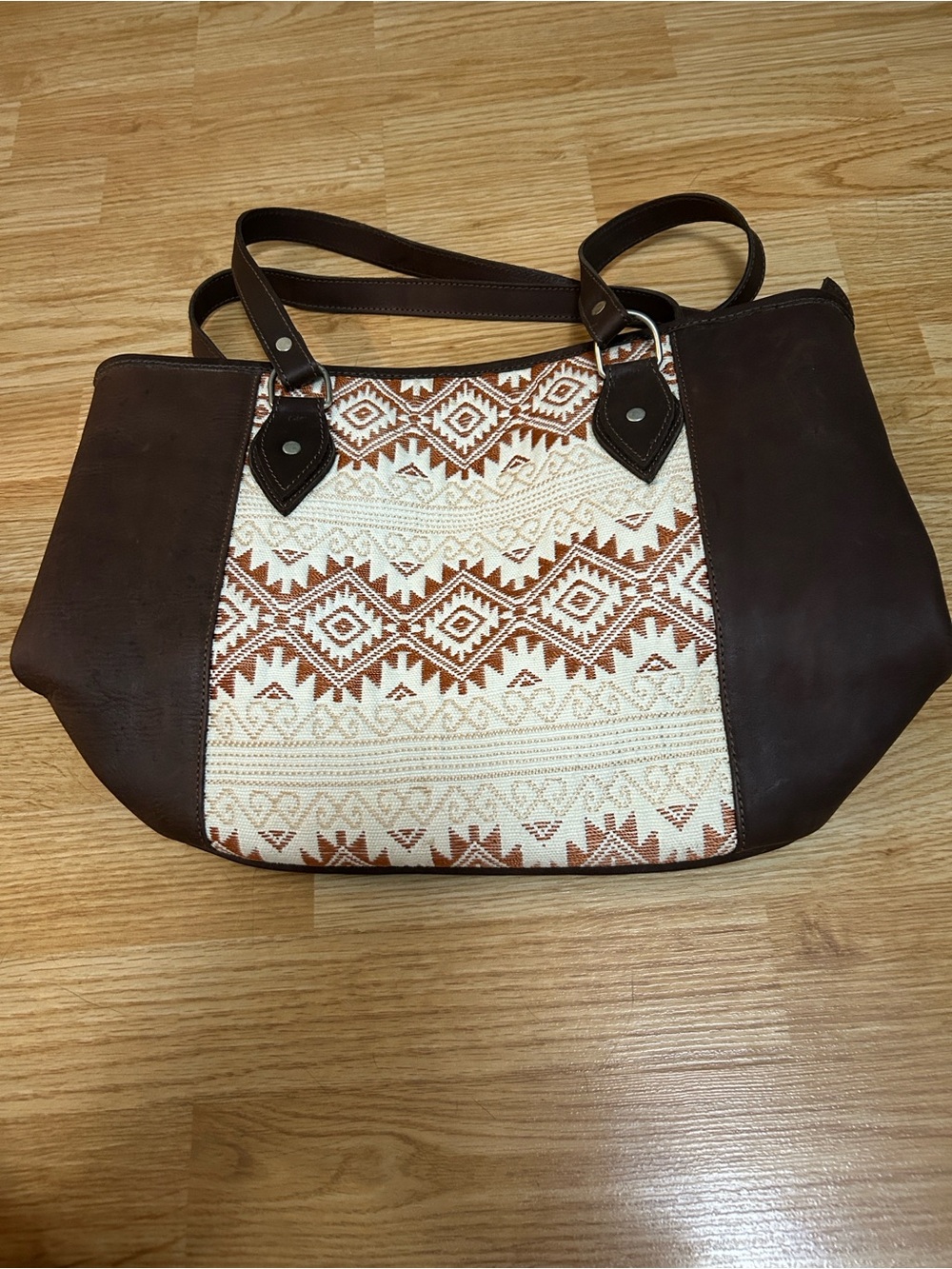 Brown & Cream Aztec-Pattern Shoulder Bag